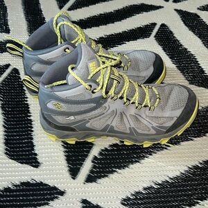 Columbia hiking boots